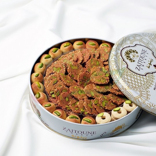 Assortment of dry biscuit "nawashif" Zaitoune  - buy online at Alepmarket.fr